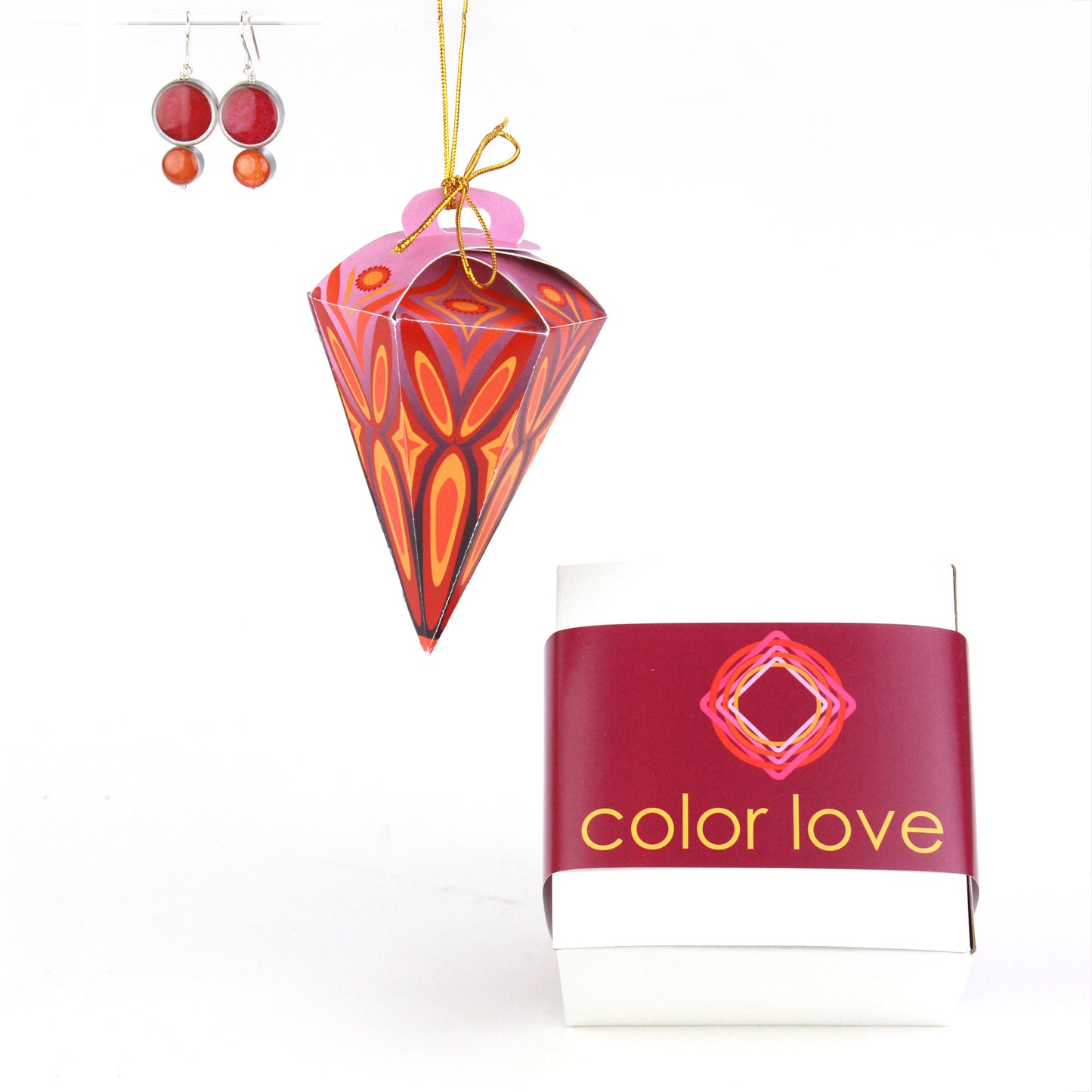 Ornament earrings in pink and orange