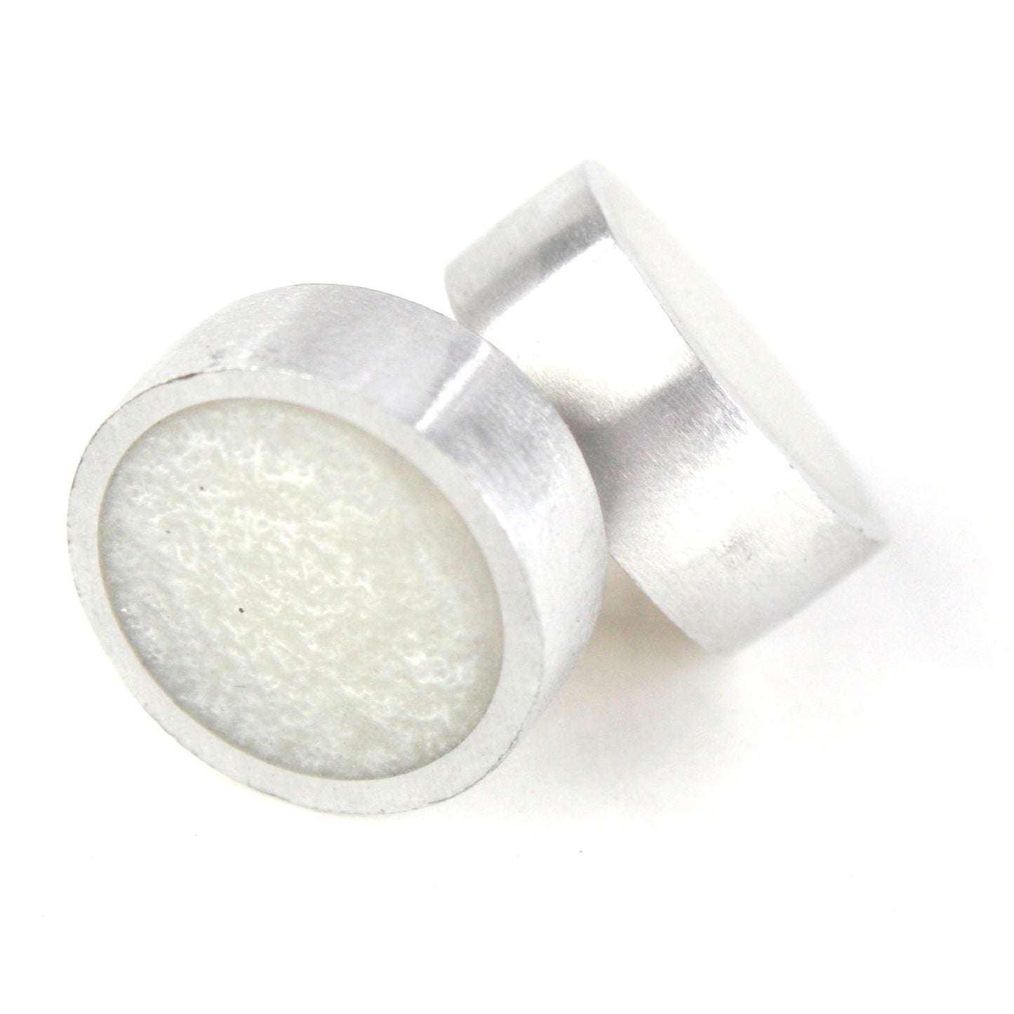 Resinique studs - white