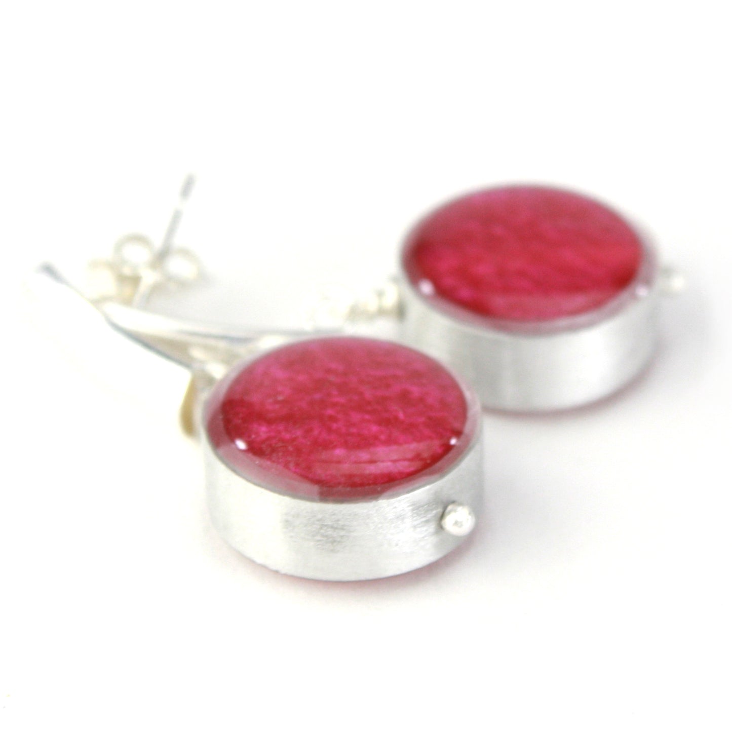 Resinique post studs - Pink