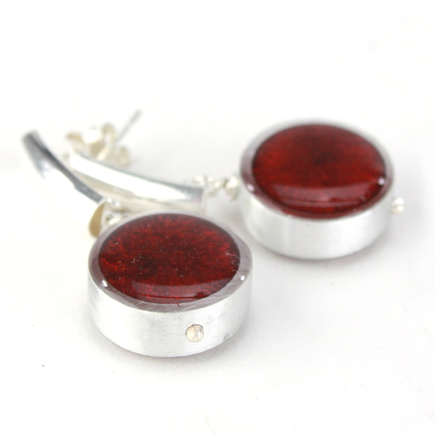 Resinique post studs - Dark Red