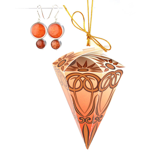 Ornament earrings in orange and copper