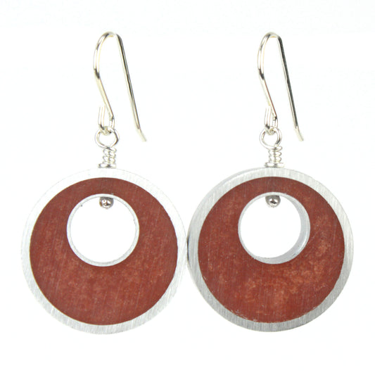 Spotlight earrings in copper