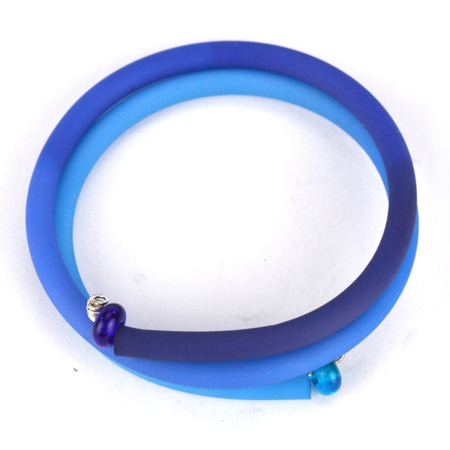 Double wrap bracelet - medium blue to dark blue