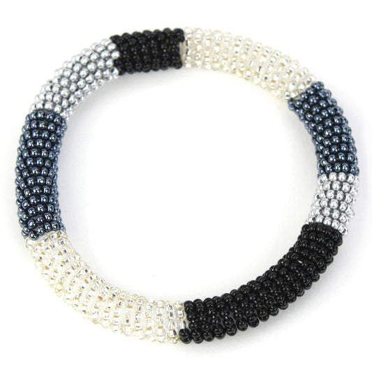 Beaded bracelet - Black, white, steel and silver
