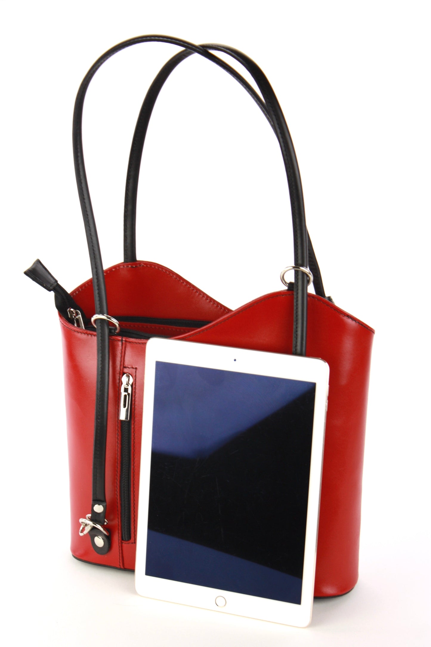 Cloe hand bag in red with black trim